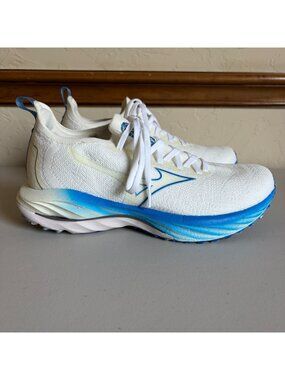 Mizuno Wave Neo Wind Running SHoes Men's US 8 Undyed White Peace Blue Knit Energ